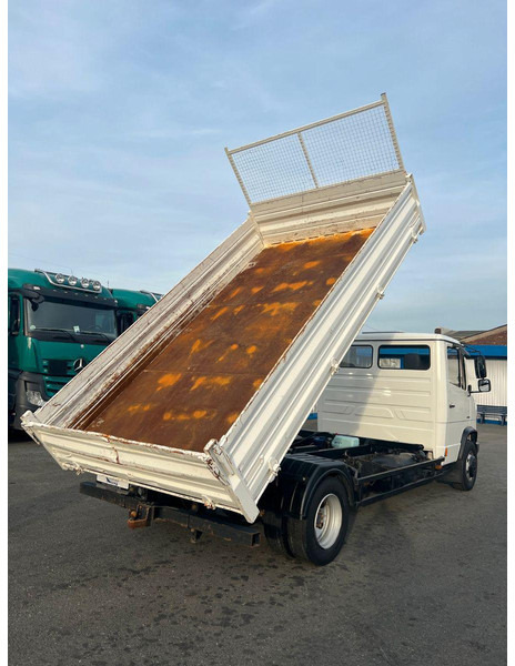 Mercedes-Benz Vario 816 816/AHK/ Blatt-Blatt /Radstand 4250mm - Φορτηγό ανατρεπόμενο: φωτογραφία 4 Mercedes-Benz Vario 816 816/AHK/ Blatt-Blatt /Radstand 4250mm - Φορτηγό ανατρεπόμενο: φωτογραφία 4