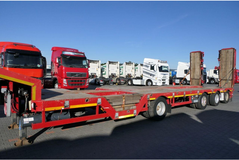 Nooteboom NISKOPODWOZIE LAWETA / 4 OSIOWA / DMC: 73500 KG / NAJAZDY HYDRAU - Επικαθήμενο με χαμηλό δάπεδο: φωτογραφία 5 Nooteboom NISKOPODWOZIE LAWETA / 4 OSIOWA / DMC: 73500 KG / NAJAZDY HYDRAU - Επικαθήμενο με χαμηλό δάπεδο: φωτογραφία 5