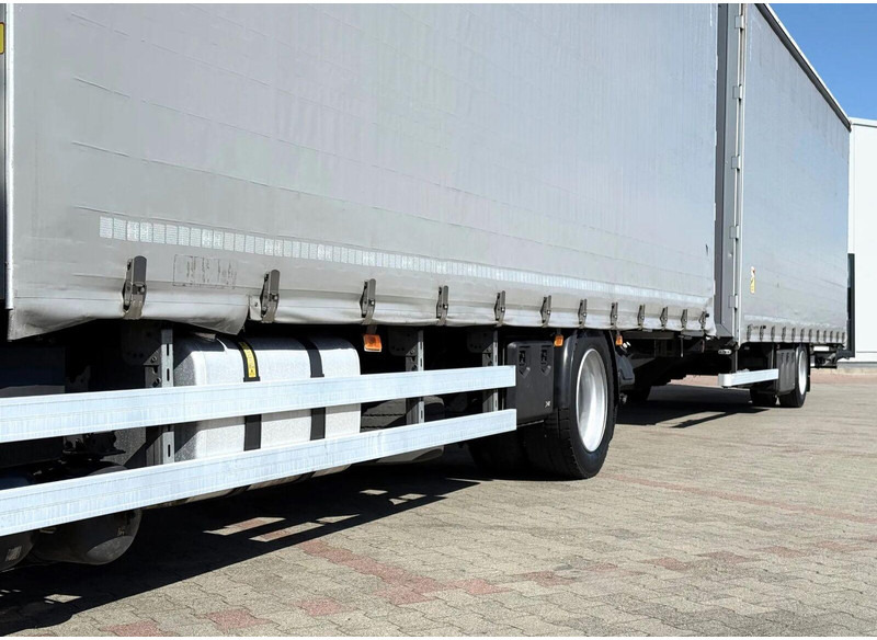 Renault T 380 - Τράκτορας: φωτογραφία 5 Renault T 380 - Τράκτορας: φωτογραφία 5