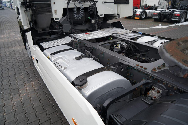 Τράκτορας Renault T 460: φωτογραφία 13