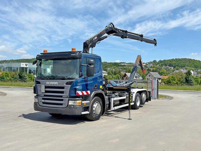Scania P 360 * ABROLLKIPPER * HIAB 111 BS -2 HIDUO/FUNK - Φορτηγό φόρτωσης γάντζου, Φορτηγό με γερανό: φωτογραφία 2 Scania P 360 * ABROLLKIPPER * HIAB 111 BS -2 HIDUO/FUNK - Φορτηγό φόρτωσης γάντζου, Φορτηγό με γερανό: φωτογραφία 2