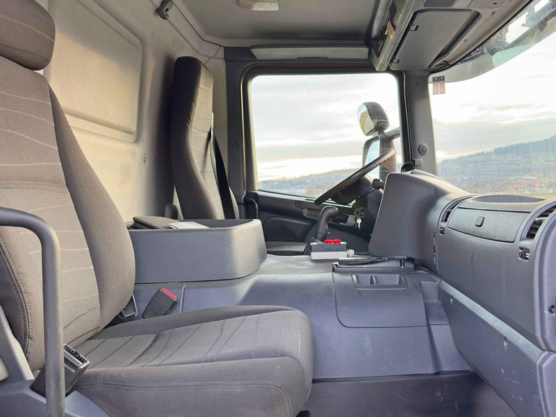 Leasing Scania P 400 Scania P 400: φωτογραφία 11