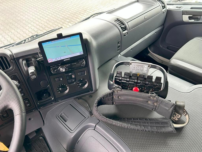 Leasing Scania P 420 / 8 X 4 / TRIDEM / SKRZYNIOWY + HDS / PALFINGER PK 26002 / Scania P 420 / 8 X 4 / TRIDEM / SKRZYNIOWY + HDS / PALFINGER PK 26002 /: φωτογραφία 15 Leasing Scania P 420 / 8 X 4 / TRIDEM / SKRZYNIOWY + HDS / PALFINGER PK 26002 / Scania P 420 / 8 X 4 / TRIDEM / SKRZYNIOWY + HDS / PALFINGER PK 26002 /: φωτογραφία 15