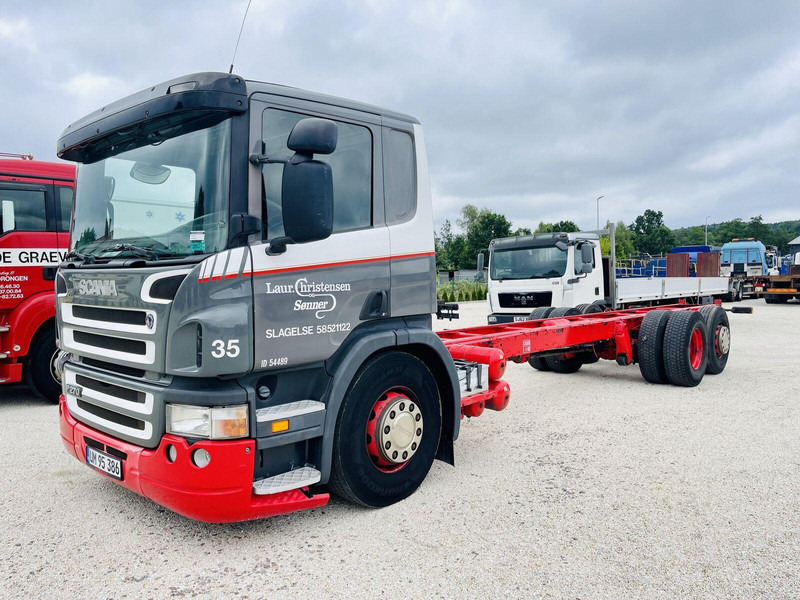 Scania P R 270 - Φορτηγό σασί: φωτογραφία 3 Scania P R 270 - Φορτηγό σασί: φωτογραφία 3
