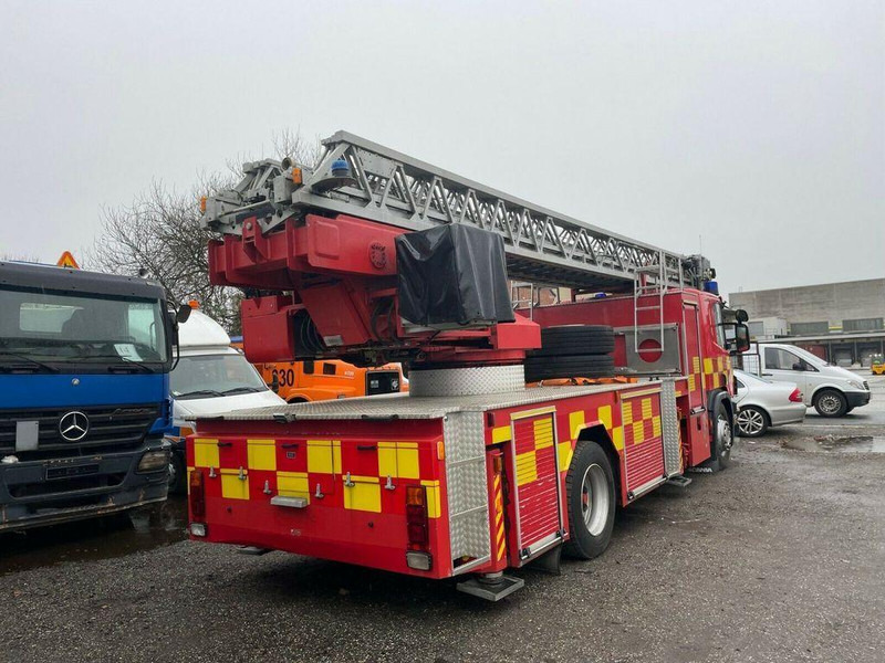 Scania P94-300 Emelőkosaras 33m - Φορτηγό, Φορτηγό με γερανό: φωτογραφία 3 Scania P94-300 Emelőkosaras 33m - Φορτηγό, Φορτηγό με γερανό: φωτογραφία 3