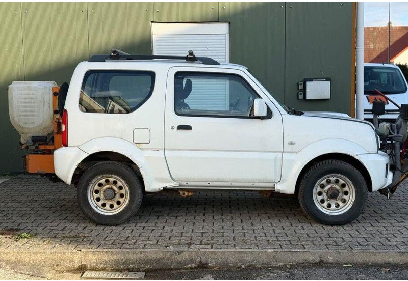 Suzuki Jimny 1.3 4x4 ALLGRIP + Snow Plow - SUV: φωτογραφία 5 Suzuki Jimny 1.3 4x4 ALLGRIP + Snow Plow - SUV: φωτογραφία 5