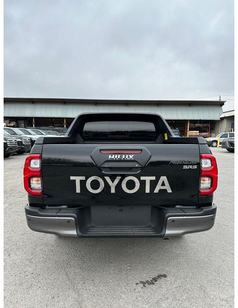 Toyota Hilux Armored SUV - SUV: φωτογραφία 4 Toyota Hilux Armored SUV - SUV: φωτογραφία 4