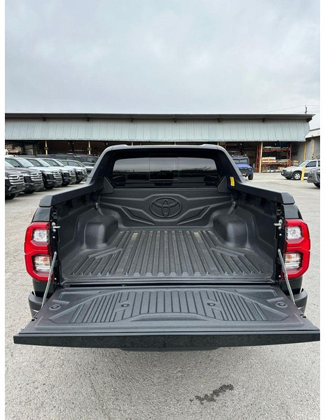 Toyota Hilux Armored SUV - SUV: φωτογραφία 5 Toyota Hilux Armored SUV - SUV: φωτογραφία 5