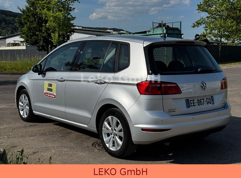 Volkswagen Golf Plus - Hatchback: φωτογραφία 5 Volkswagen Golf Plus - Hatchback: φωτογραφία 5
