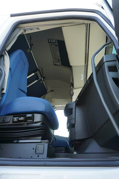 Τράκτορας Volvo FH / 500 / I – SAVE / XL / EURO 6 / ACC / I -COOL / NOWY MODEL: φωτογραφία 9