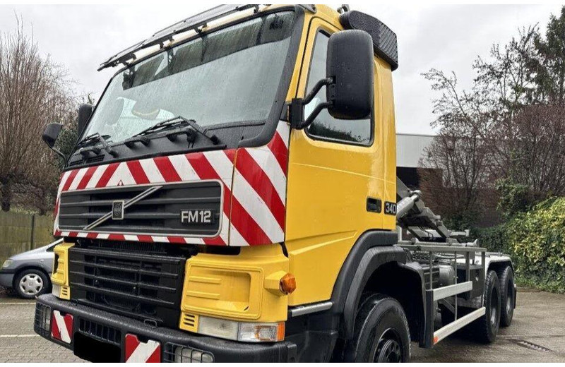Volvo FM12 6x6 Hook lift - Φορτηγό φόρτωσης γάντζου: φωτογραφία 4 Volvo FM12 6x6 Hook lift - Φορτηγό φόρτωσης γάντζου: φωτογραφία 4