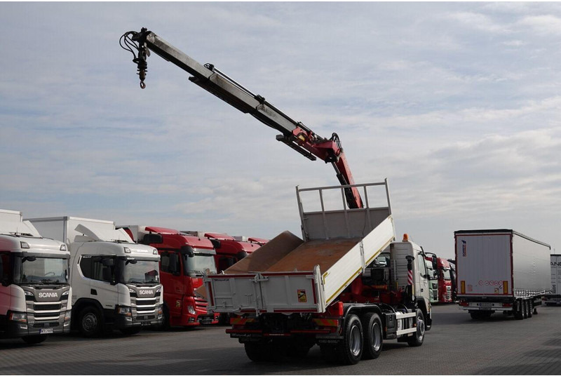 Volvo FMX 370 / 6X4 / WYWROTKA + HDS FASSI F165XP / MAX UDŹWIG 5200KG - Φορτηγό ανατρεπόμενο: φωτογραφία 4 Volvo FMX 370 / 6X4 / WYWROTKA + HDS FASSI F165XP / MAX UDŹWIG 5200KG - Φορτηγό ανατρεπόμενο: φωτογραφία 4