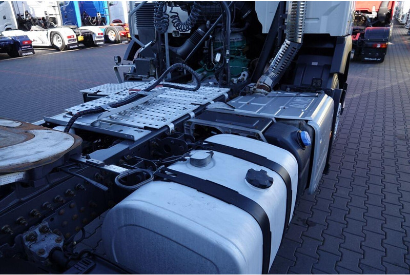 Τράκτορας Volvo FMX 420 / 13 LITROWY / NISKA KABINA / SPROWADZONY / EURO 6: φωτογραφία 17 Τράκτορας Volvo FMX 420 / 13 LITROWY / NISKA KABINA / SPROWADZONY / EURO 6: φωτογραφία 17