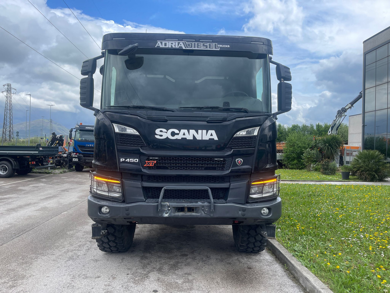 SCANIA P450 XT - Φορτηγό ανατρεπόμενο: φωτογραφία 2 SCANIA P450 XT - Φορτηγό ανατρεπόμενο: φωτογραφία 2