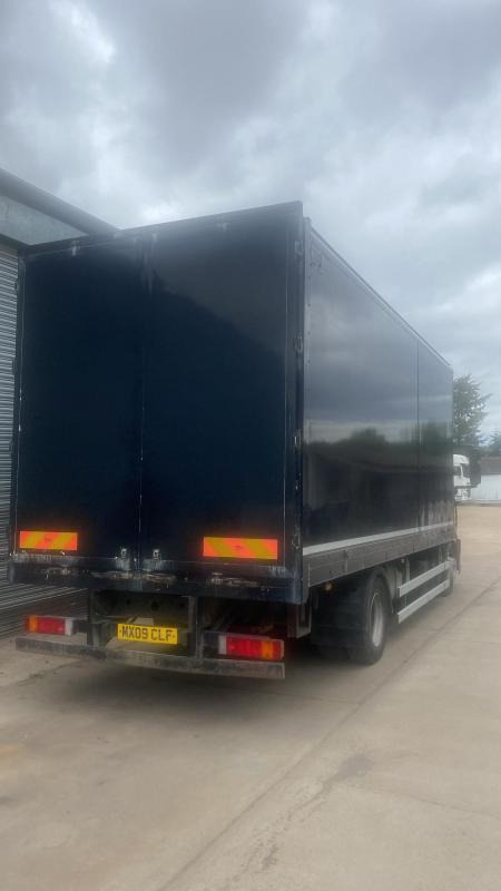 IVECO ML 120E18 12 ton Boxvan Fitted With U15 Paper and Fabric Shredding Machine - Φορτηγό κόφα, Κοινοτικο όχημα/ Ειδικό όχημα: φωτογραφία 3 IVECO ML 120E18 12 ton Boxvan Fitted With U15 Paper and Fabric Shredding Machine - Φορτηγό κόφα, Κοινοτικο όχημα/ Ειδικό όχημα: φωτογραφία 3