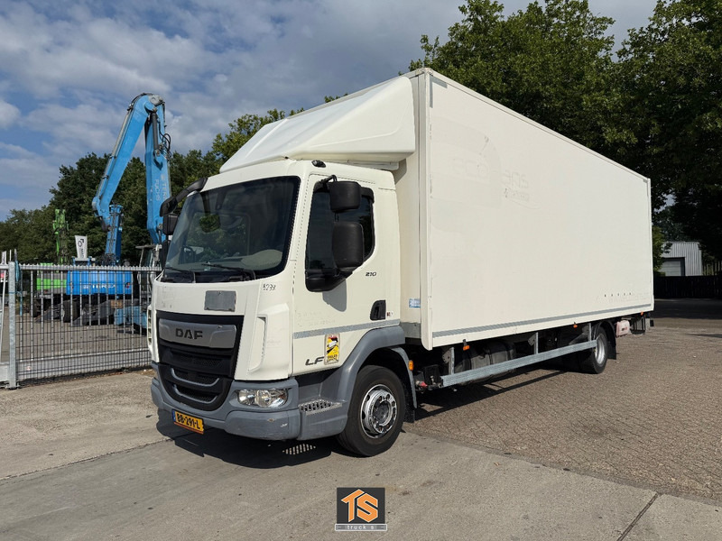 DAF LF 210 12TON - AUTOMATIC - LADEBORDWAND - APK/TUV 12/2025 - TOP TRUCK - Φορτηγό κόφα: φωτογραφία 1 DAF LF 210 12TON - AUTOMATIC - LADEBORDWAND - APK/TUV 12/2025 - TOP TRUCK - Φορτηγό κόφα: φωτογραφία 1