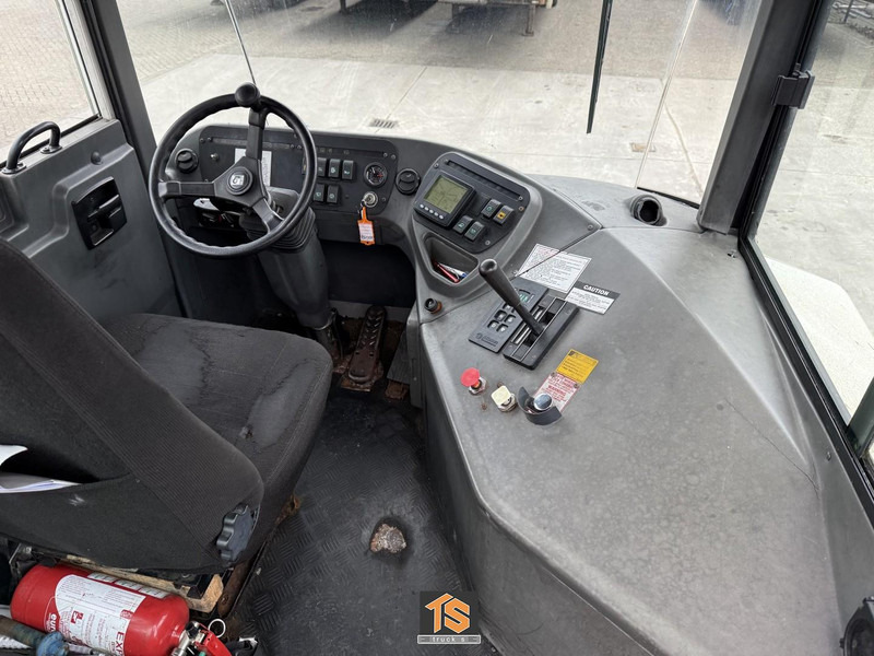 Kalmar T2 TERMINAL TRUCK - 11423 HOURS - TOP! - Τράκτορες τελωνείων: φωτογραφία 5 Kalmar T2 TERMINAL TRUCK - 11423 HOURS - TOP! - Τράκτορες τελωνείων: φωτογραφία 5