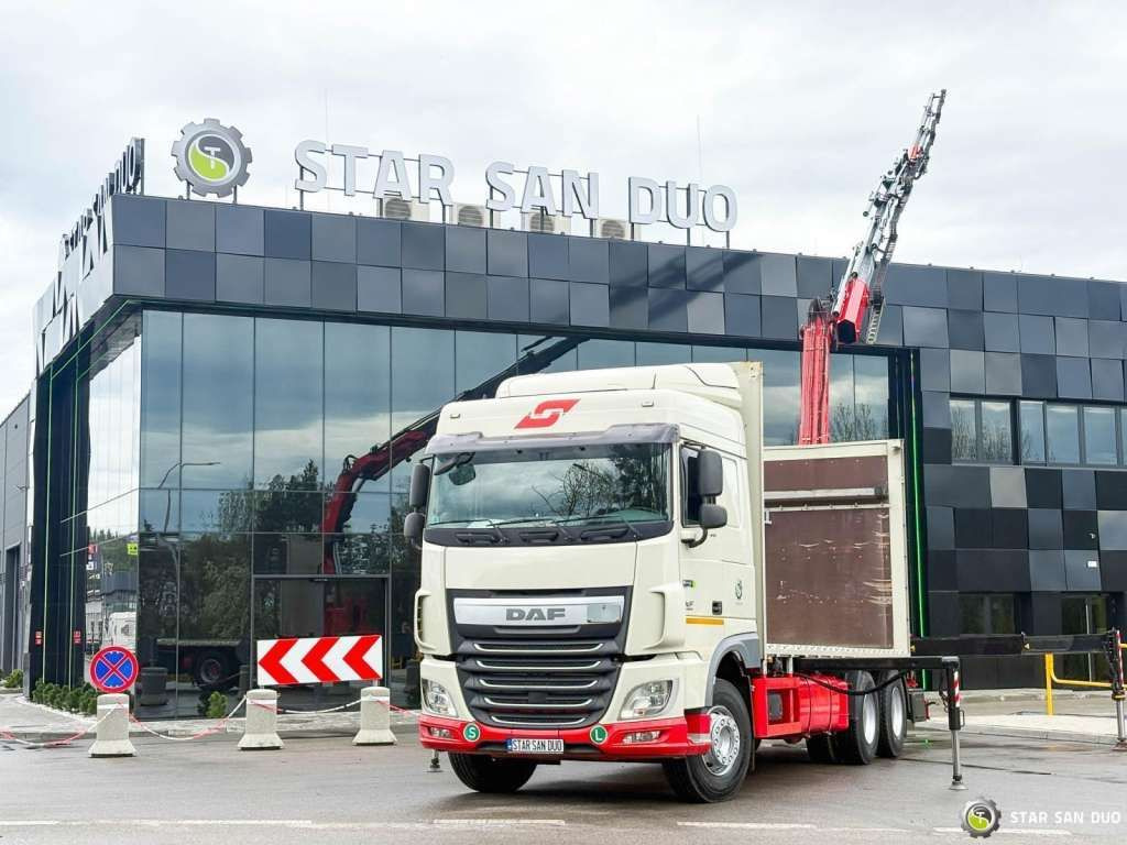 DAF XF 440 6x2 Fassi F365 FLY JIBCranePallet Grippe - Φορτηγό με γερανό: φωτογραφία 4 DAF XF 440 6x2 Fassi F365 FLY JIBCranePallet Grippe - Φορτηγό με γερανό: φωτογραφία 4
