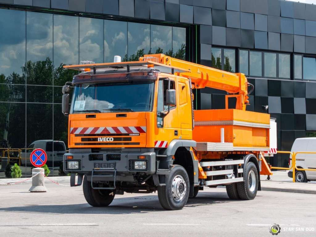 Iveco  CURSOR 240 4x4 RUTHMANN T225 22,5 Meters Lift - Φορτηγό με εναέρια πλατφόρμα: φωτογραφία 2 Iveco  CURSOR 240 4x4 RUTHMANN T225 22,5 Meters Lift - Φορτηγό με εναέρια πλατφόρμα: φωτογραφία 2