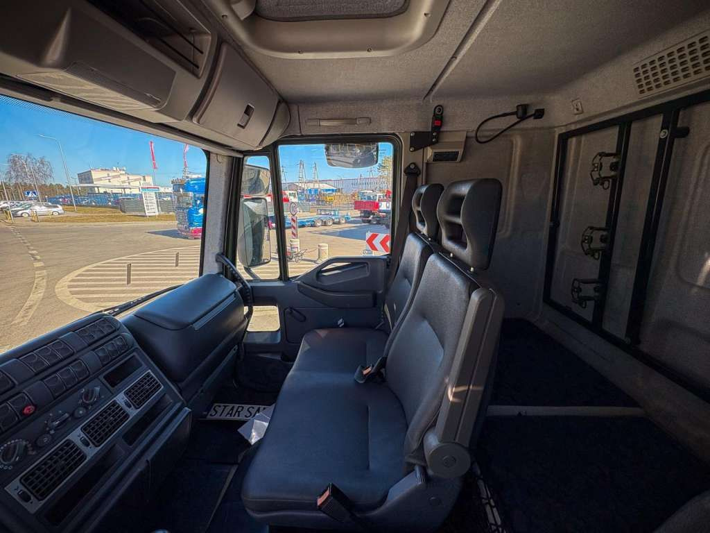 Καινούριο Φορτηγό μουσαμάς Iveco  EUROCARGO 4x4 Offroad Camper Winde: φωτογραφία 10