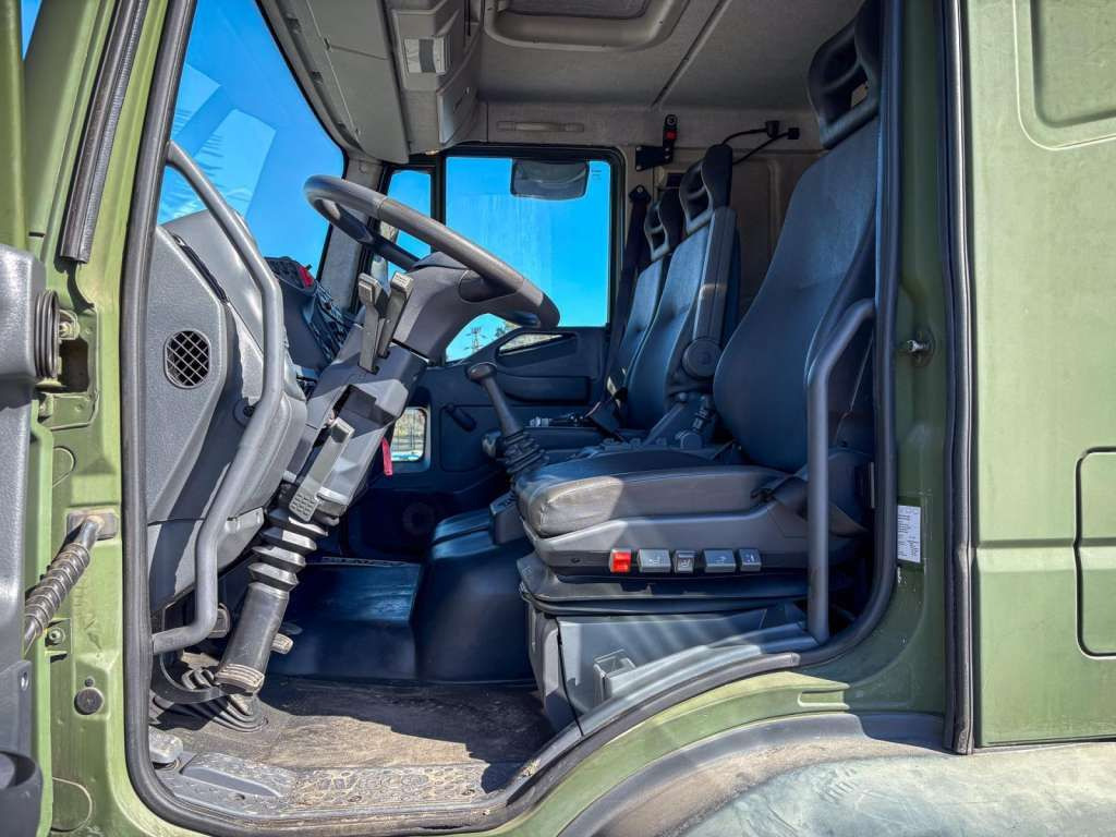 Καινούριο Φορτηγό μουσαμάς Iveco  EUROCARGO 4x4 Offroad Camper Winde: φωτογραφία 19