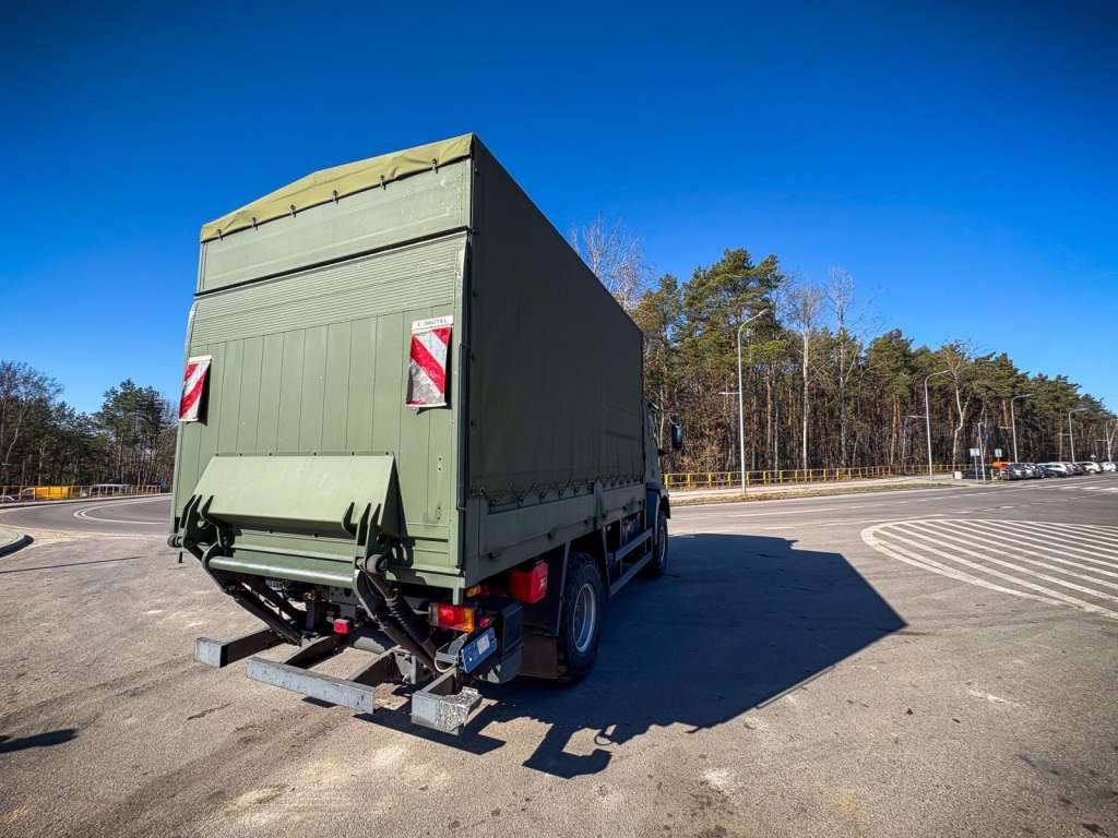 Καινούριο Φορτηγό μουσαμάς Iveco  EUROCARGO 4x4 Offroad Camper Winde: φωτογραφία 8