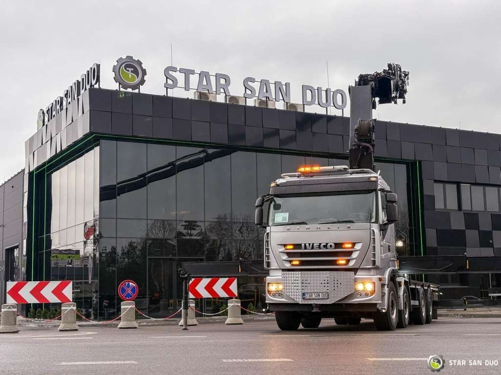 Iveco STRALIS AS320S50Y 8x2 HMF 8520-0K6 FLY JIB Winc - Φορτηγό με γερανό: φωτογραφία 4 Iveco STRALIS AS320S50Y 8x2 HMF 8520-0K6 FLY JIB Winc - Φορτηγό με γερανό: φωτογραφία 4