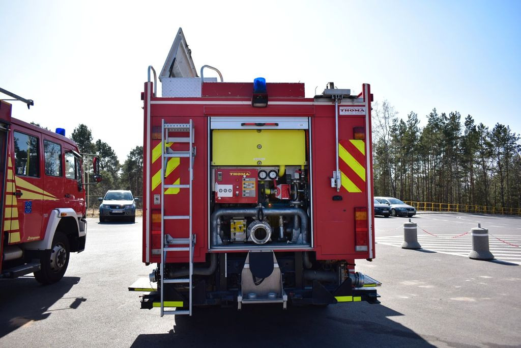 MAN 4x4 Firetruck Feuerwehr DOKA Expedition Camper - Πυροσβεστικό όχημα: φωτογραφία 4 MAN 4x4 Firetruck Feuerwehr DOKA Expedition Camper - Πυροσβεστικό όχημα: φωτογραφία 4