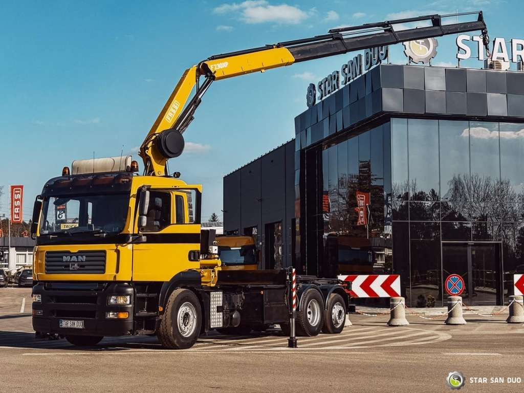 MAN TGA 18.440 6x2 FASSI F 210 A.24 Crane Rotator - Φορτηγό με γερανό: φωτογραφία 1 MAN TGA 18.440 6x2 FASSI F 210 A.24 Crane Rotator - Φορτηγό με γερανό: φωτογραφία 1