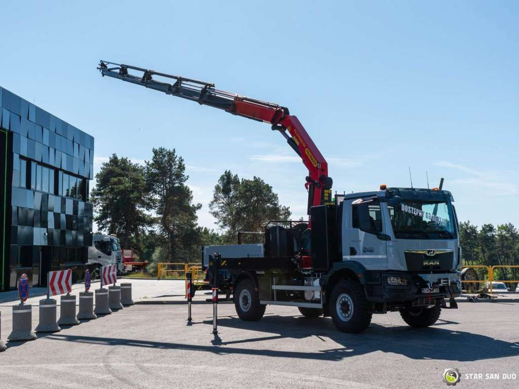 MAN TGM 18.320 4x4 PALFINGER PK 27002 Basket NEW ! - Φορτηγό με γερανό: φωτογραφία 5 MAN TGM 18.320 4x4 PALFINGER PK 27002 Basket NEW ! - Φορτηγό με γερανό: φωτογραφία 5
