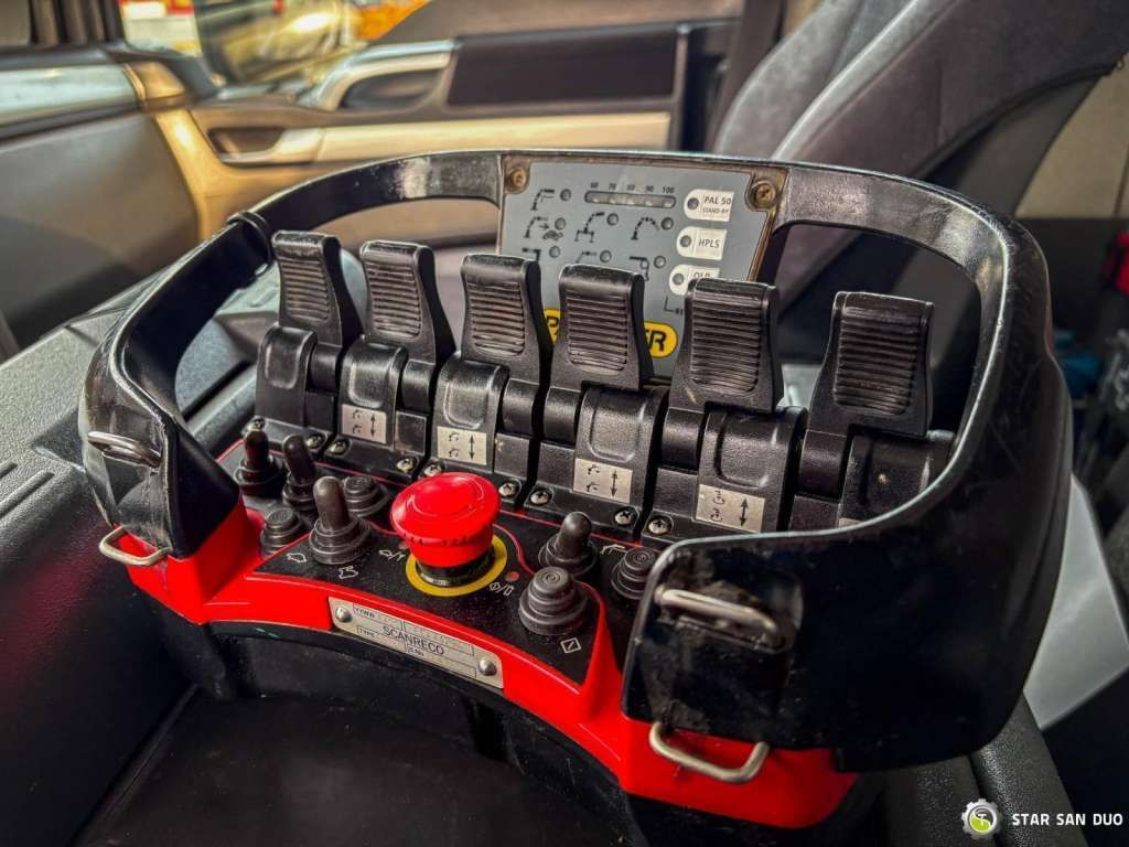 Φορτηγό ανατρεπόμενο MAN TGS 18.480 PALFINGER PK 16502 HDS Crane,Kipper MAN TGS 18.480 PALFINGER PK 16502 HDS Crane,Kipper: φωτογραφία 17 Φορτηγό ανατρεπόμενο MAN TGS 18.480 PALFINGER PK 16502 HDS Crane,Kipper MAN TGS 18.480 PALFINGER PK 16502 HDS Crane,Kipper: φωτογραφία 17