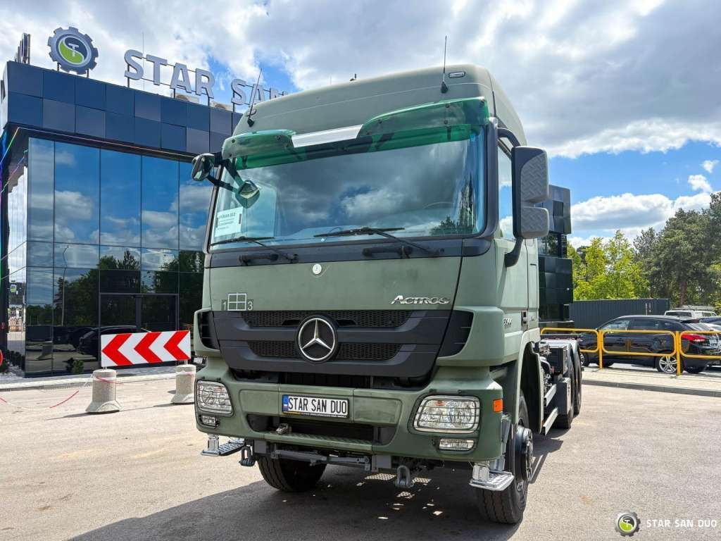 Mercedes-Benz ACTROS 3344 6x6 System Twist Lock - Φορτηγό σασί: φωτογραφία 4 Mercedes-Benz ACTROS 3344 6x6 System Twist Lock - Φορτηγό σασί: φωτογραφία 4