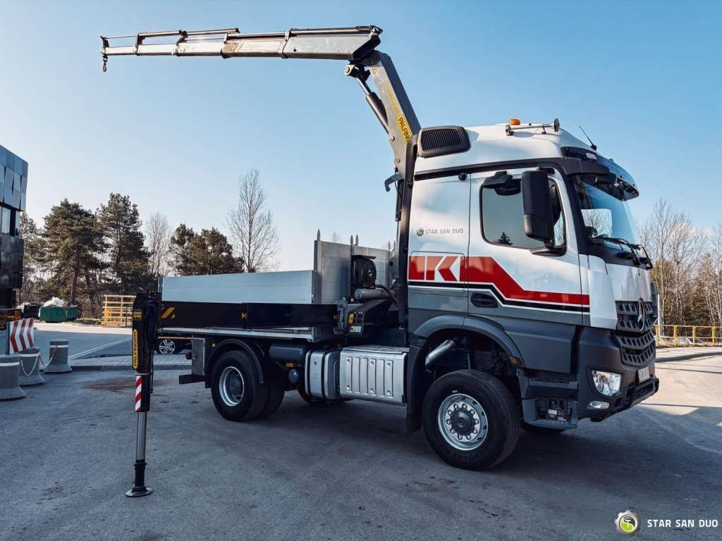 Mercedes-Benz AROCS 1851 4x4 PALFINGER PK 20002 Crane Kran - Φορτηγό με γερανό: φωτογραφία 3 Mercedes-Benz AROCS 1851 4x4 PALFINGER PK 20002 Crane Kran - Φορτηγό με γερανό: φωτογραφία 3