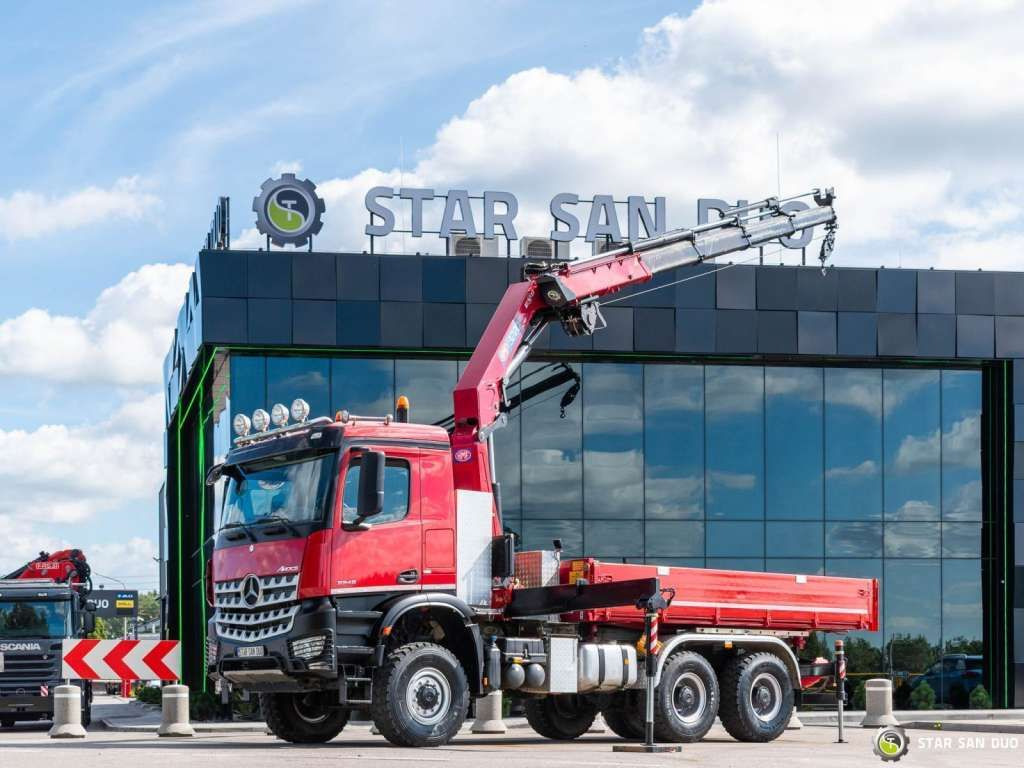 Mercedes-Benz AROCS 3345 6x6 HMF 3220 Winch Crane Tipper - Φορτηγό ανατρεπόμενο: φωτογραφία 3 Mercedes-Benz AROCS 3345 6x6 HMF 3220 Winch Crane Tipper - Φορτηγό ανατρεπόμενο: φωτογραφία 3