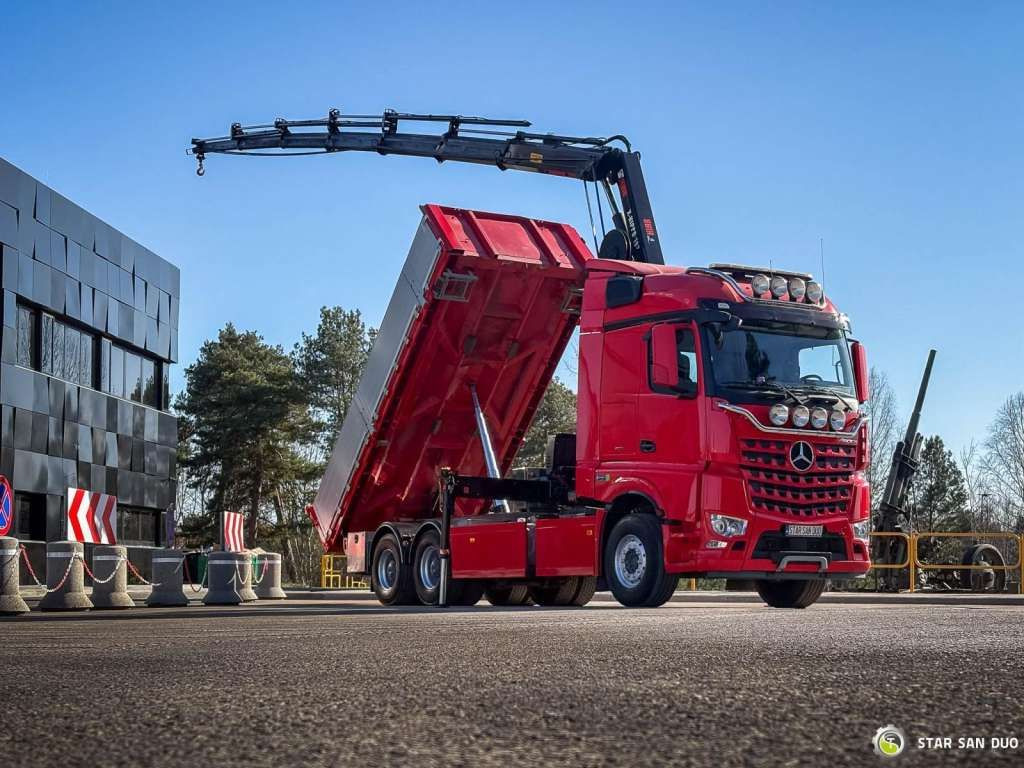 Mercedes-Benz AROCS 3358L 6x4 HIAB 192X-HIPRO E-6 Crane Kippe - Φορτηγό με γερανό: φωτογραφία 3 Mercedes-Benz AROCS 3358L 6x4 HIAB 192X-HIPRO E-6 Crane Kippe - Φορτηγό με γερανό: φωτογραφία 3