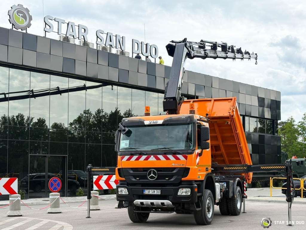 Φορτηγό ανατρεπόμενο Mercedes-Benz Actros 1841 AK 4x4 Hiab 288E-7 Crane Kipper: φωτογραφία 5 Φορτηγό ανατρεπόμενο Mercedes-Benz Actros 1841 AK 4x4 Hiab 288E-7 Crane Kipper: φωτογραφία 5