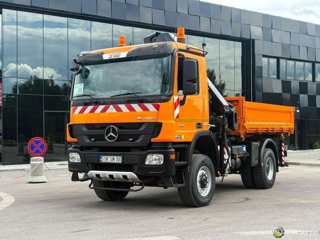 Φορτηγό ανατρεπόμενο Mercedes-Benz Actros 1841 AK 4x4 Hiab 288E-7 Crane Kipper: φωτογραφία 11 Φορτηγό ανατρεπόμενο Mercedes-Benz Actros 1841 AK 4x4 Hiab 288E-7 Crane Kipper: φωτογραφία 11
