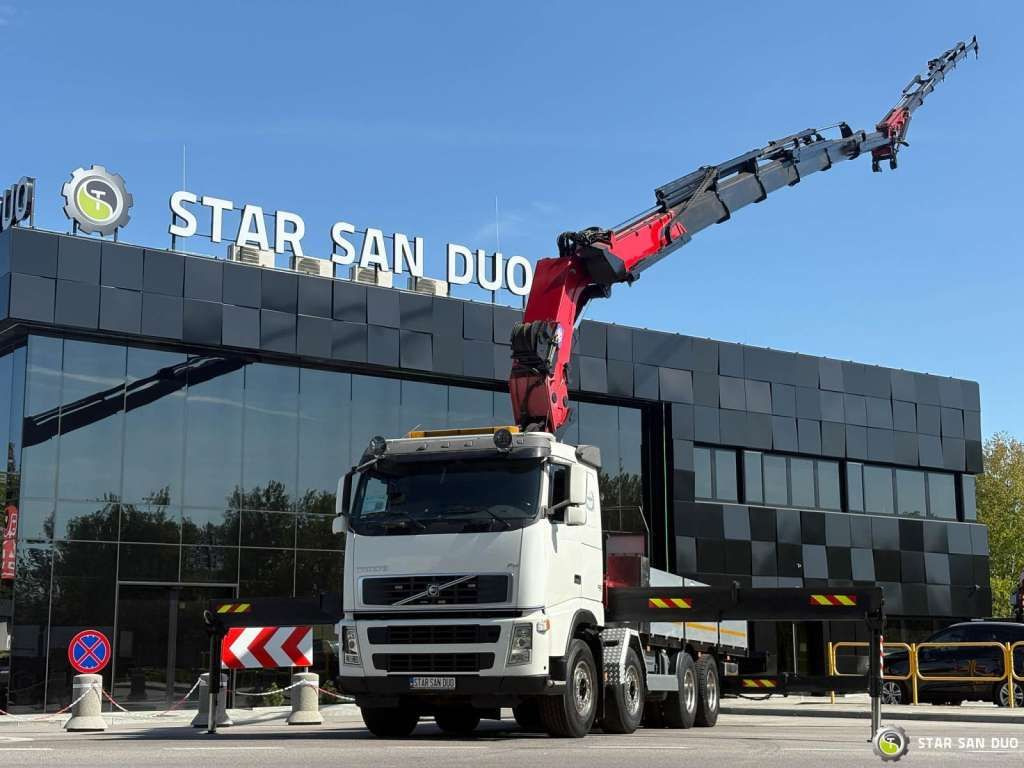 Volvo FH 520 8x4 HMF THOR K6 Fly Jib Euro 4 Winch - Φορτηγό με γερανό: φωτογραφία 1 Volvo FH 520 8x4 HMF THOR K6 Fly Jib Euro 4 Winch - Φορτηγό με γερανό: φωτογραφία 1