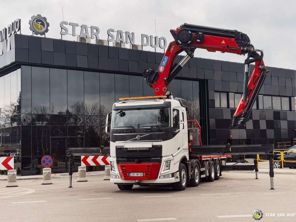 Volvo FH 550 8x2 HMF 8520 FLY JIB Winch Crane Euro 6 - Φορτηγό με γερανό: φωτογραφία 2 Volvo FH 550 8x2 HMF 8520 FLY JIB Winch Crane Euro 6 - Φορτηγό με γερανό: φωτογραφία 2