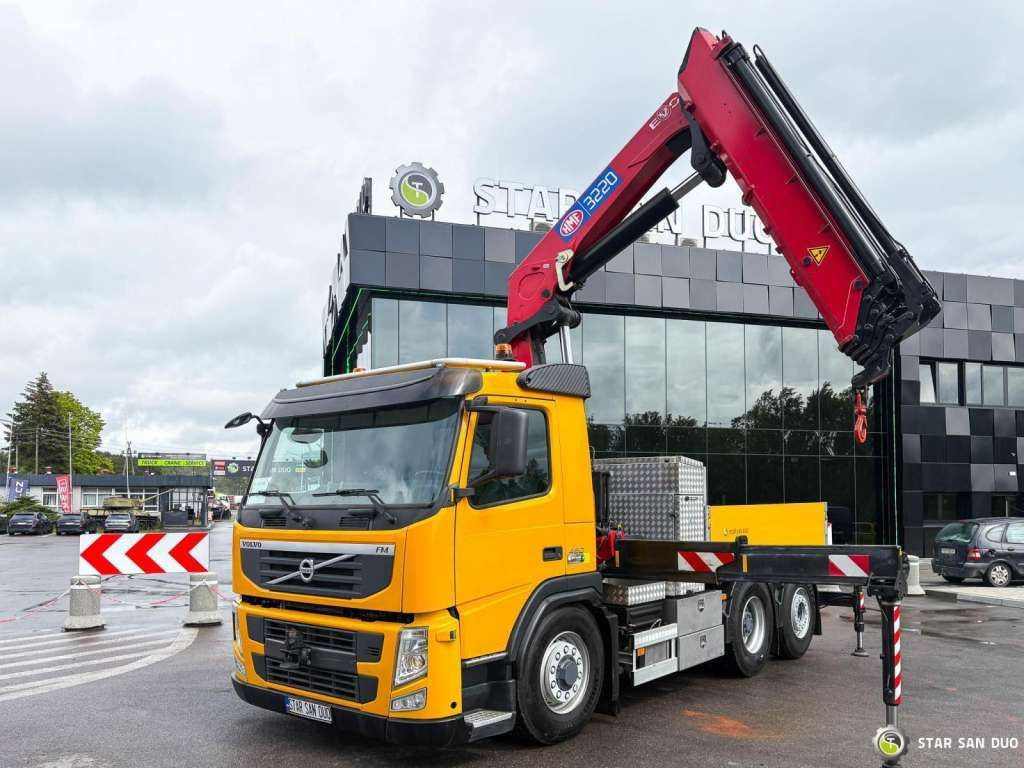 Volvo FM 460 6x4x4 HMF 3220 Crane HDS - Φορτηγό με γερανό: φωτογραφία 4 Volvo FM 460 6x4x4 HMF 3220 Crane HDS - Φορτηγό με γερανό: φωτογραφία 4