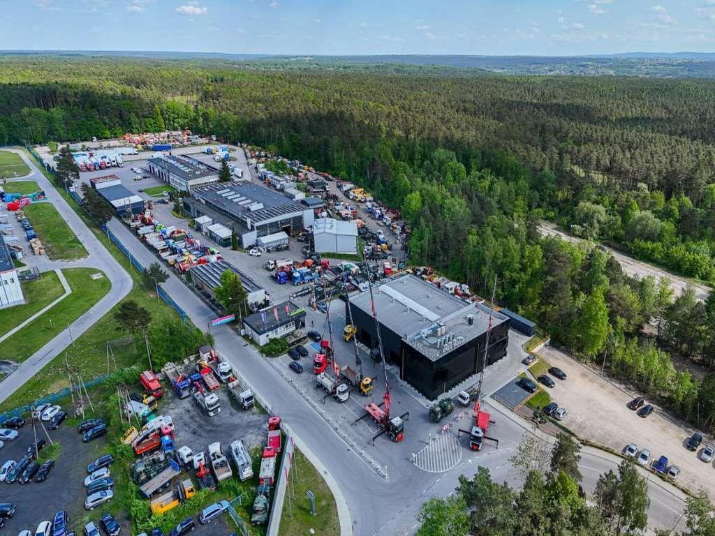 Φορτηγό με γερανό Volvo FM 460 6x4x4 HMF 3220 Crane HDS: φωτογραφία 12 Φορτηγό με γερανό Volvo FM 460 6x4x4 HMF 3220 Crane HDS: φωτογραφία 12