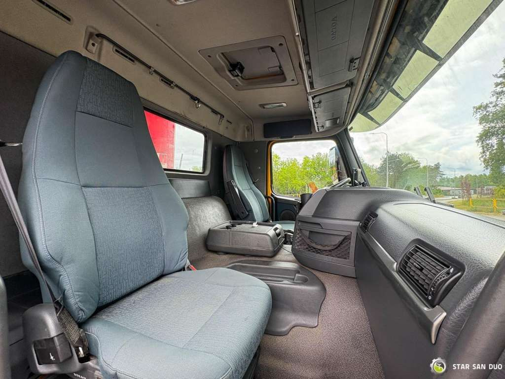 Φορτηγό με γερανό Volvo FM 460 6x4x4 HMF 3220 Crane HDS: φωτογραφία 19 Φορτηγό με γερανό Volvo FM 460 6x4x4 HMF 3220 Crane HDS: φωτογραφία 19