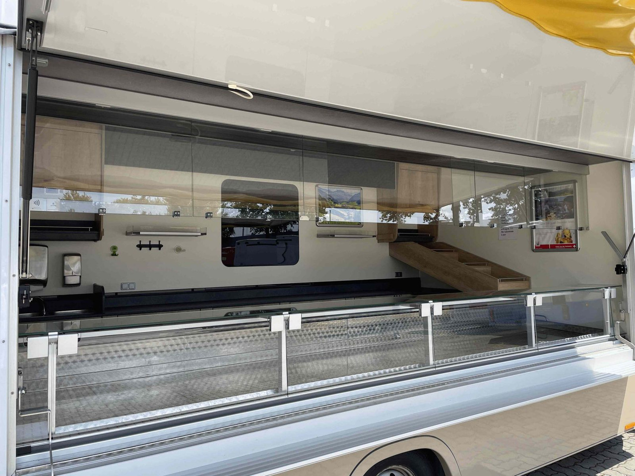 Fiat Ducato - Αυτοκινούμενη καντίνα: φωτογραφία 3 Fiat Ducato - Αυτοκινούμενη καντίνα: φωτογραφία 3