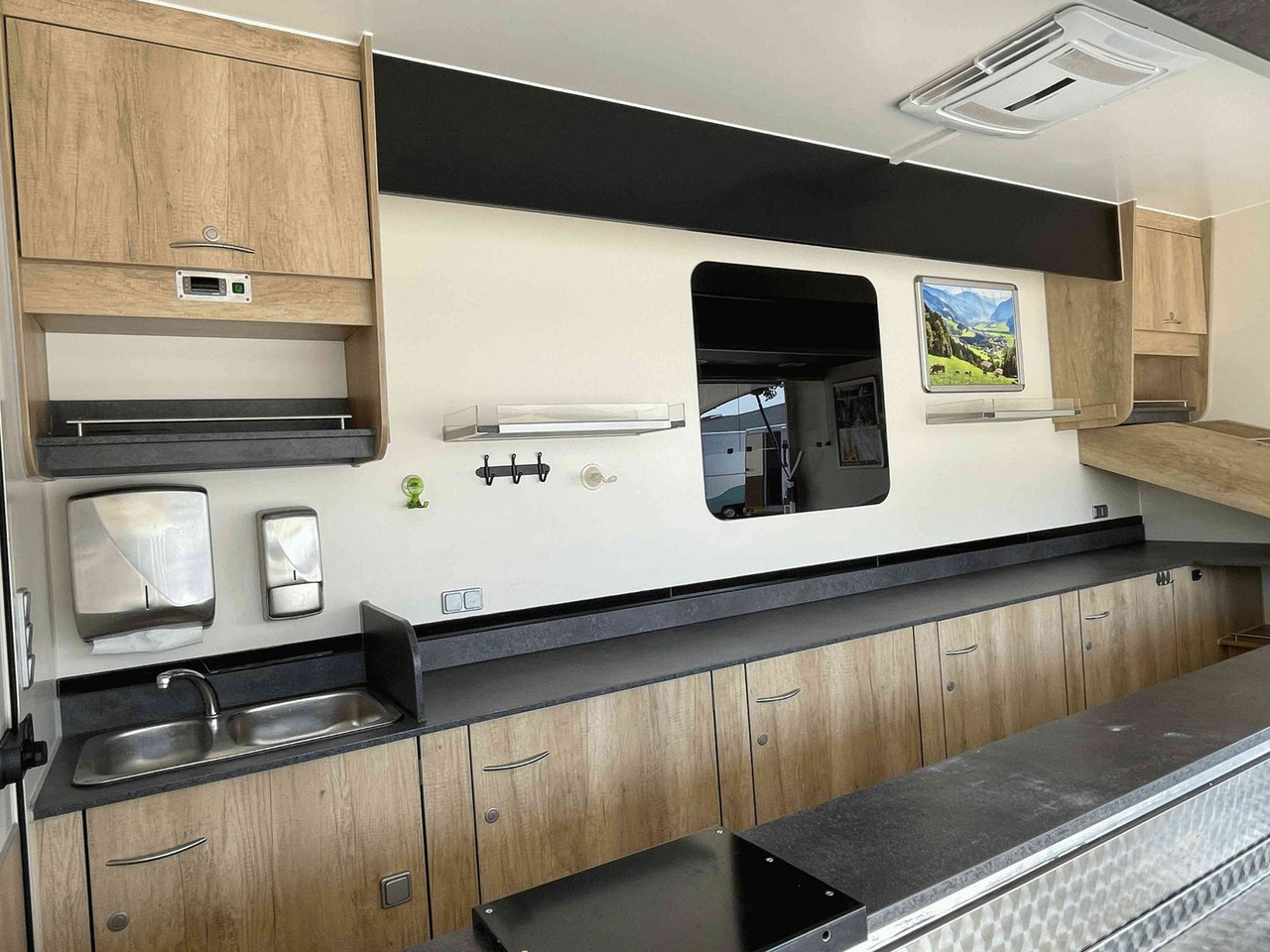 Fiat Ducato - Αυτοκινούμενη καντίνα: φωτογραφία 5 Fiat Ducato - Αυτοκινούμενη καντίνα: φωτογραφία 5