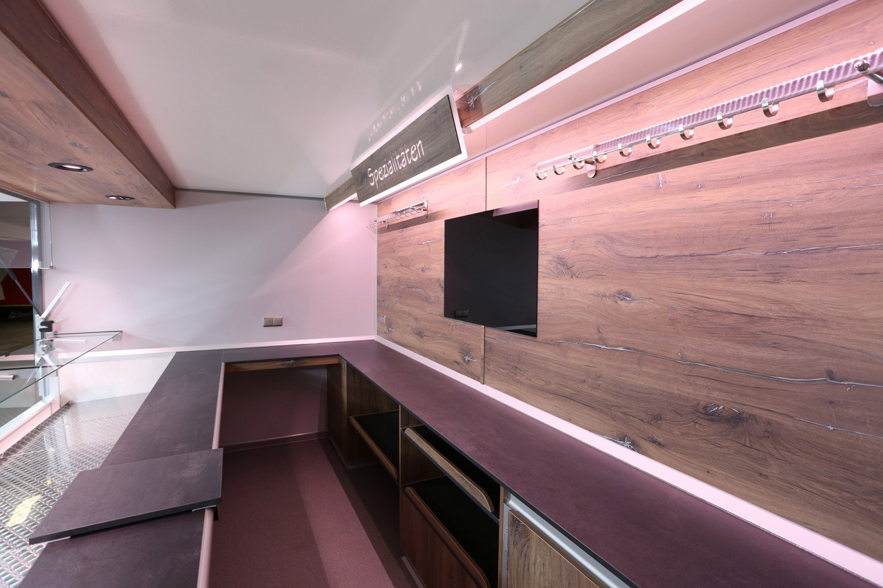 Verkaufsanhänger BORCO HÖHNS - Ρυμουλκούμενη καντίνα: φωτογραφία 5 Verkaufsanhänger BORCO HÖHNS - Ρυμουλκούμενη καντίνα: φωτογραφία 5