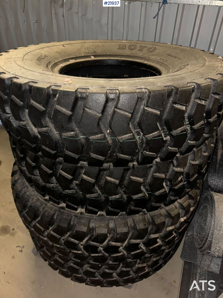 4 stk dekk til hjullaster eller veghøvel - Ελαστικό για Κατασκευή μηχανήματα: φωτογραφία 2 4 stk dekk til hjullaster eller veghøvel - Ελαστικό για Κατασκευή μηχανήματα: φωτογραφία 2