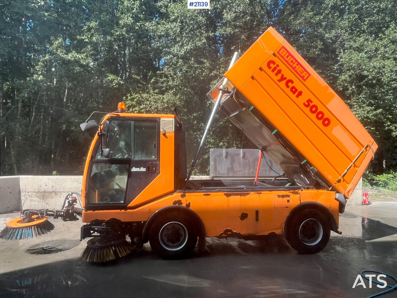 Bucher CityCat 5000 - Σάρωθρο δρόμων: φωτογραφία 1 Bucher CityCat 5000 - Σάρωθρο δρόμων: φωτογραφία 1