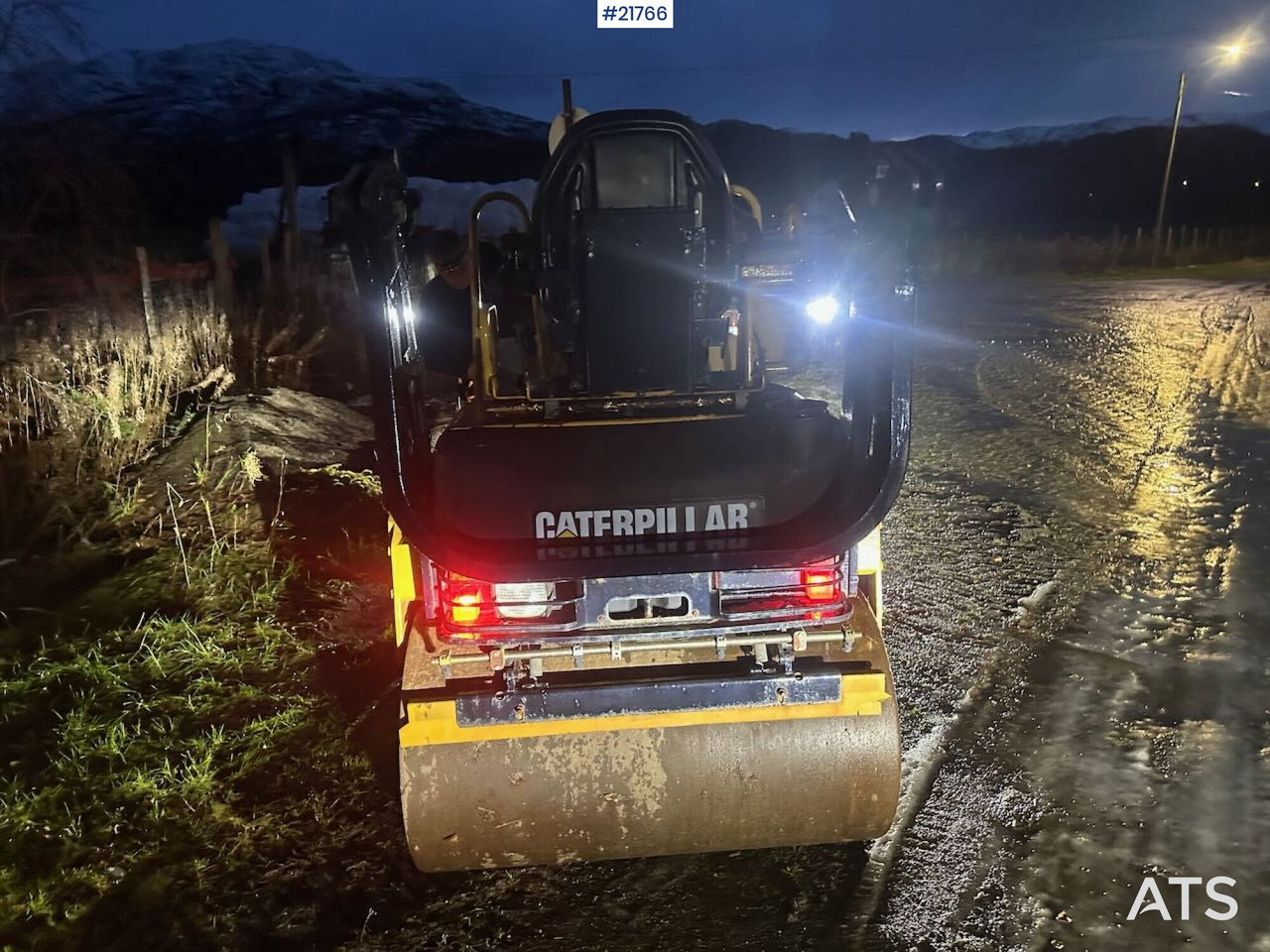 CAT Vals - Ασφαλτικός οδοστρωτήρας: φωτογραφία 3 CAT Vals - Ασφαλτικός οδοστρωτήρας: φωτογραφία 3