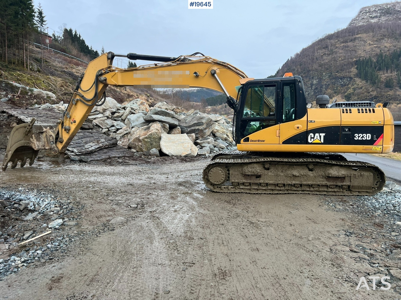 Caterpillar 323D - Εκσκαφέας: φωτογραφία 3 Caterpillar 323D - Εκσκαφέας: φωτογραφία 3