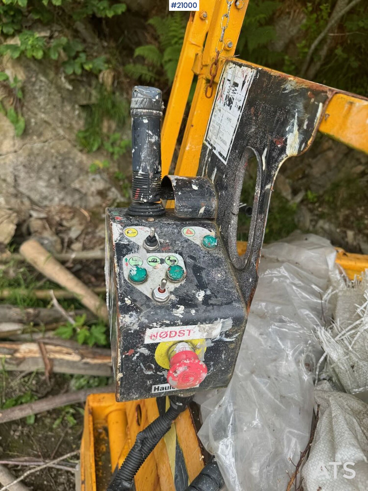 Hauolette Compact 10N 0864 - Ψαλιδωτό ανυψωτικό: φωτογραφία 5 Hauolette Compact 10N 0864 - Ψαλιδωτό ανυψωτικό: φωτογραφία 5